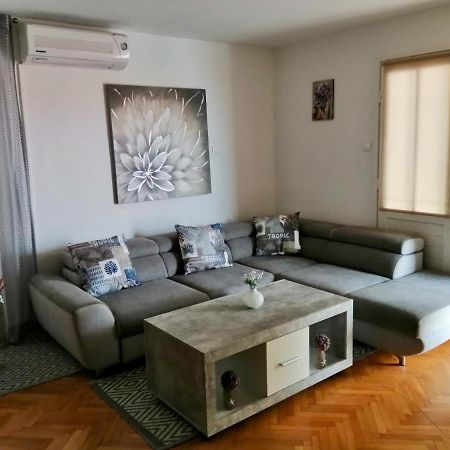 Apartment & Rooms Laura 布雷拉 外观 照片