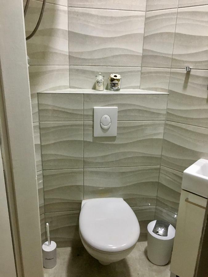 Apartment & Rooms Laura 布雷拉 外观 照片